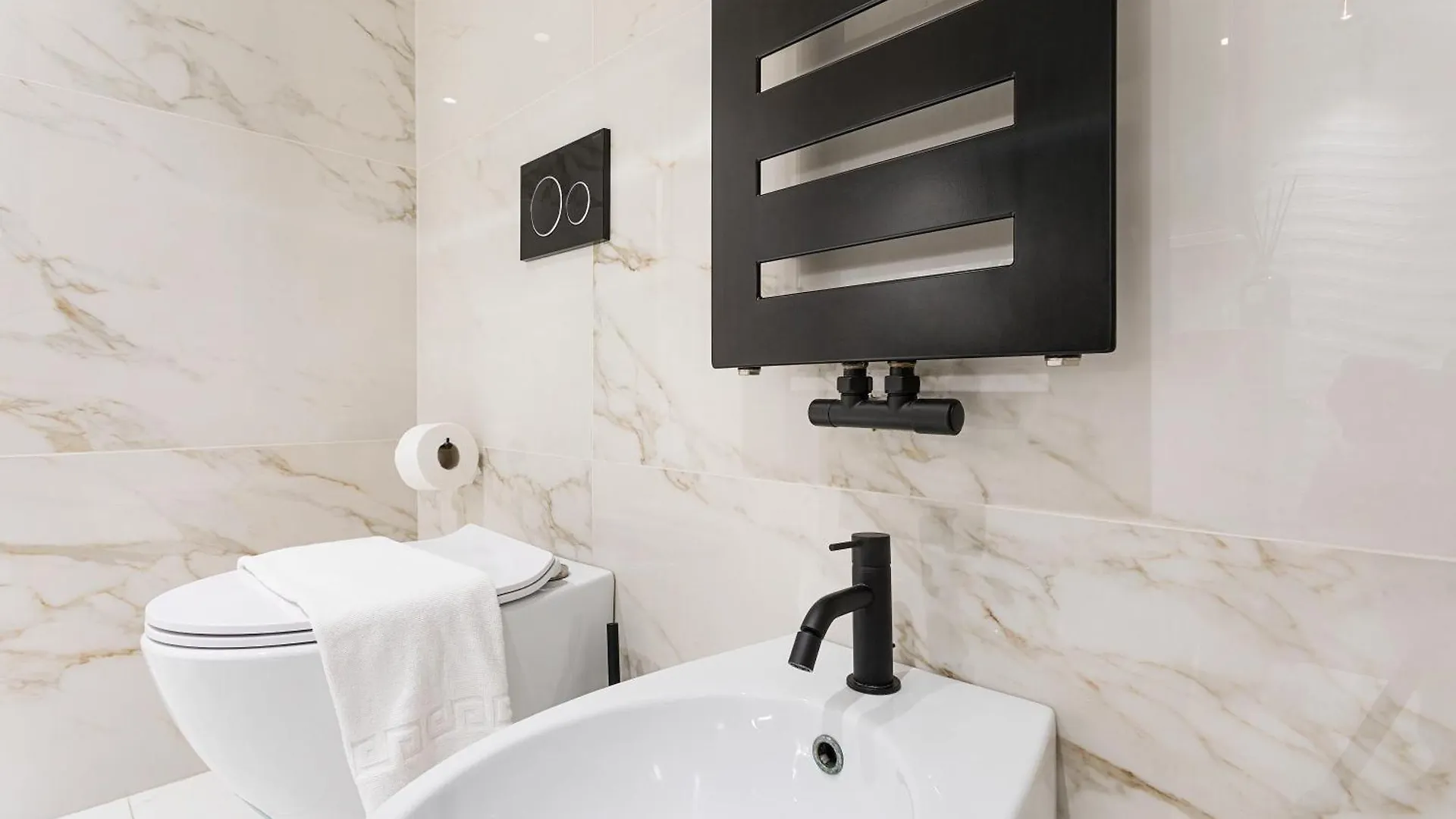 Luxury Apartment - Kuki Stay Ponte Vecchio Florença Itália